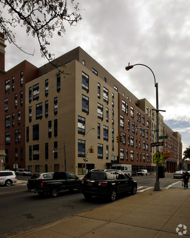 Building Photo - Roscoe Brown Apartments