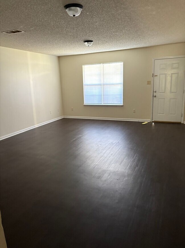 Foto del edificio - 900 18th Ave