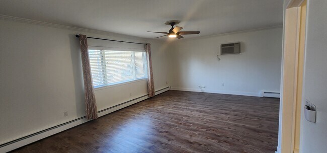 Living Room - 175 Chestnut St