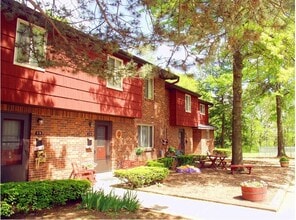 Building Photo - 3807 Logan Ferry Rd