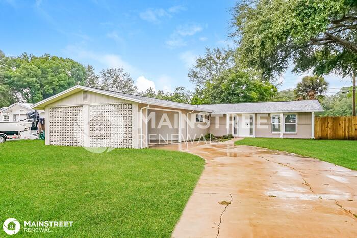 Primary Photo - 3613 Sunny Dr, Mims, FL 32754