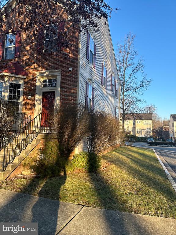 9608 Woodview Dr, Bowie, MD 20721 Townhome Rentals in Bowie MD