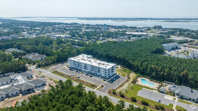 Foto principal - The Retreat at Carteret Place