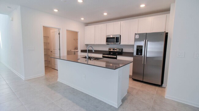 Foto del edificio - 872 Daring Dr