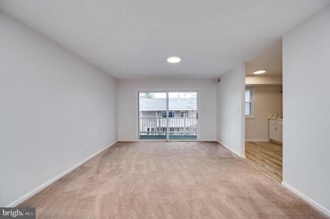 Foto del edificio - 2912 State Hill Rd