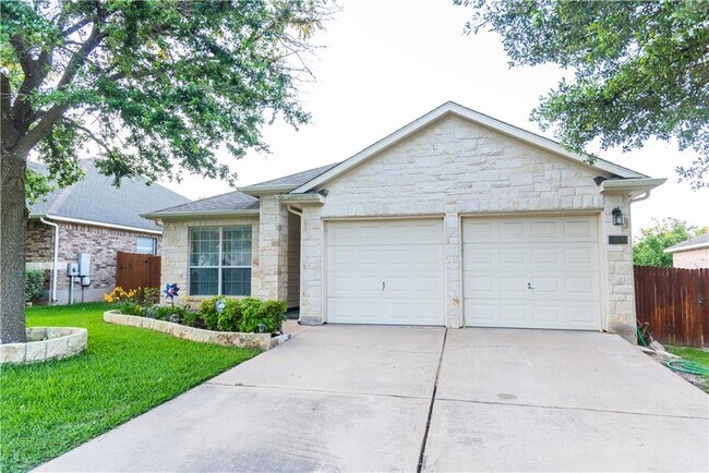Building Photo - 3660 Pine Needle Cir