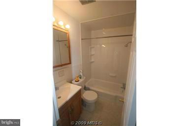 Primary Photo - 2842 Annandale Rd
