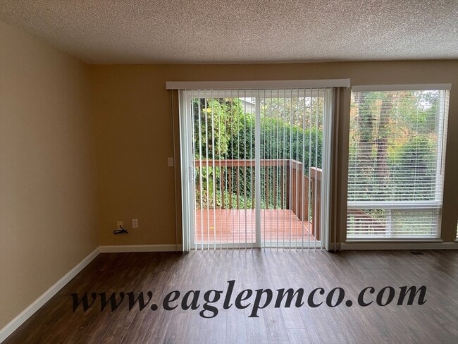 Building Photo - 12486 SE 60th Ct