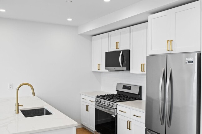 Building Photo - Jenkintown Bank & Trust Apartments