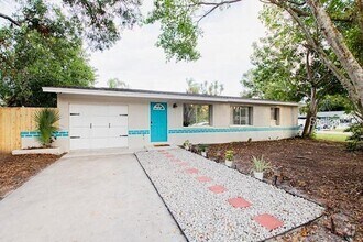 Building Photo - 4615 Lords Ave