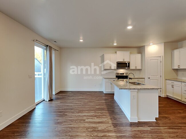 Foto del edificio - 8205 125th St E