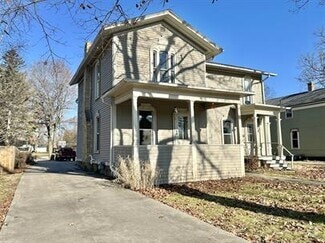Building Photo - 242 W Main St