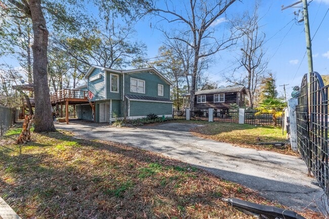 Foto del edificio - 1029 French Quarter Creek Rd