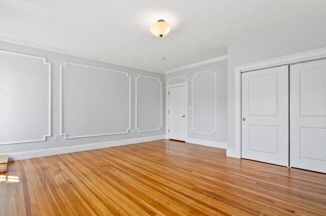 Building Photo - 91 Verndale St