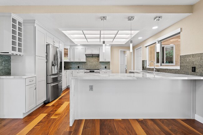 Foto del edificio - 3610 Mary Ln