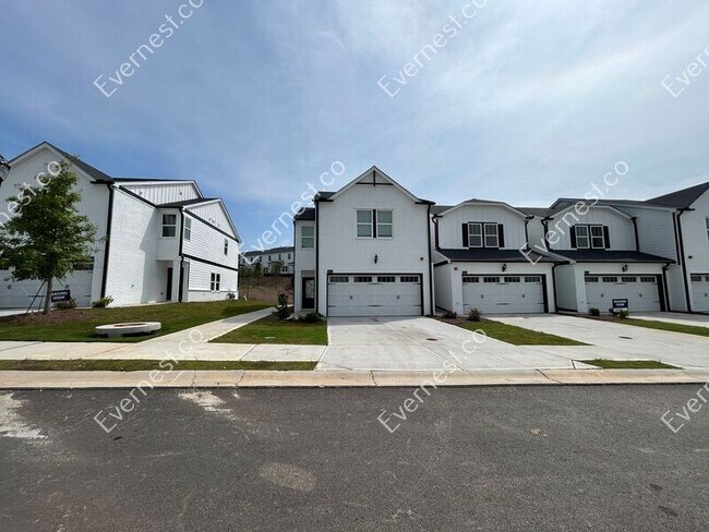 Building Photo - 1612 Flint River Pl SE