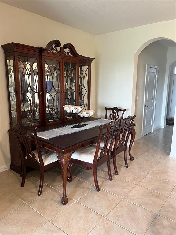 Foto del edificio - 8617 Milestone Dr