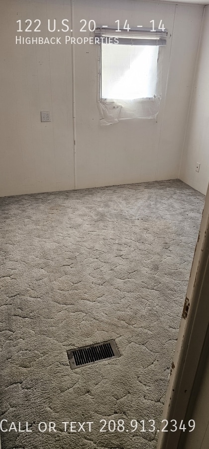 Building Photo - 122 U.S. 20 - 14-14