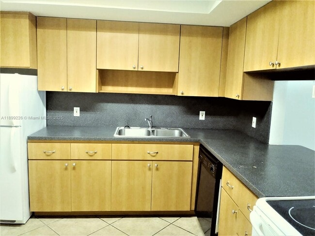 16701 NE 14th Ave