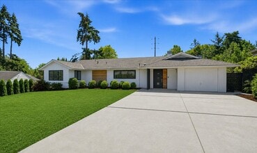 Building Photo - 9827 Belfair Rd