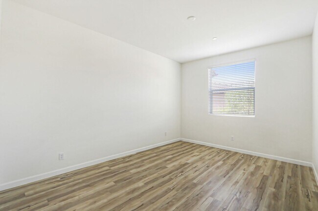 Foto del edificio - 15232 Horizon St