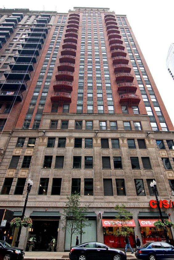 Primary Photo - 208 W Washington St