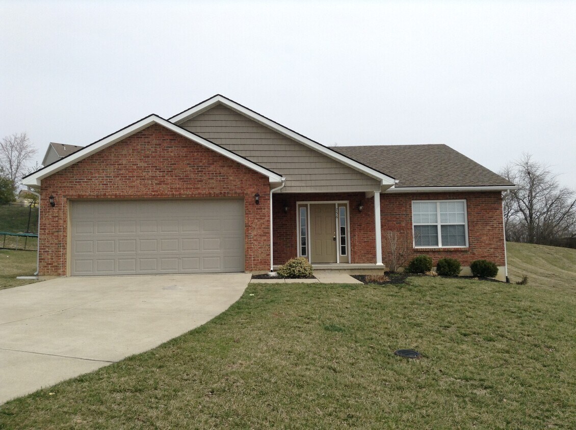 Foto principal - 756 Ginger Ridge Dr