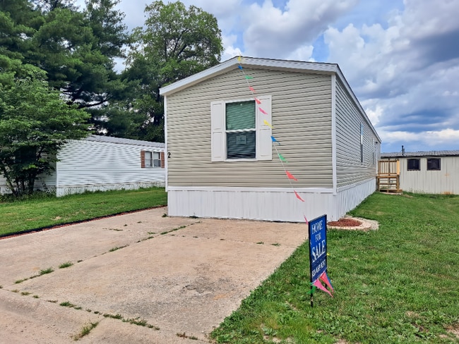 Foto del edificio - 2 2nd St