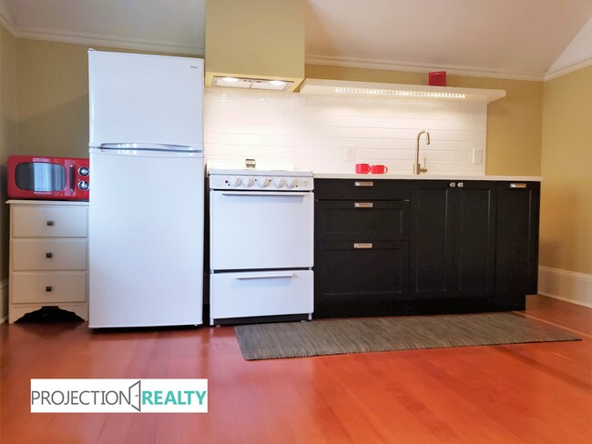Foto del edificio - 3265 E Burnside St
