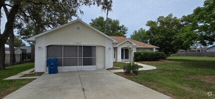 Building Photo - 4322 Dewberry St