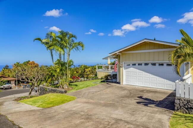 Building Photo - 73-4343 Kailana Place