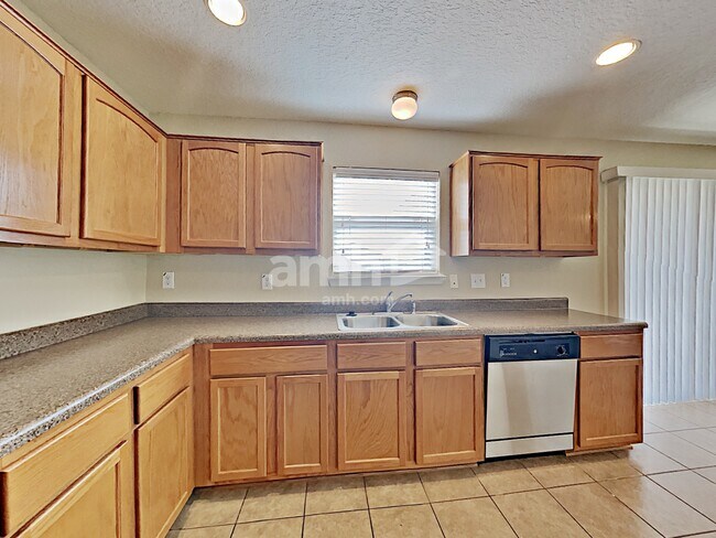 Building Photo - 7206 Calypso Dawn