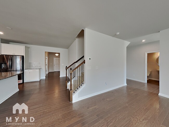 Building Photo - 5820 Wheeler Ridge Rd