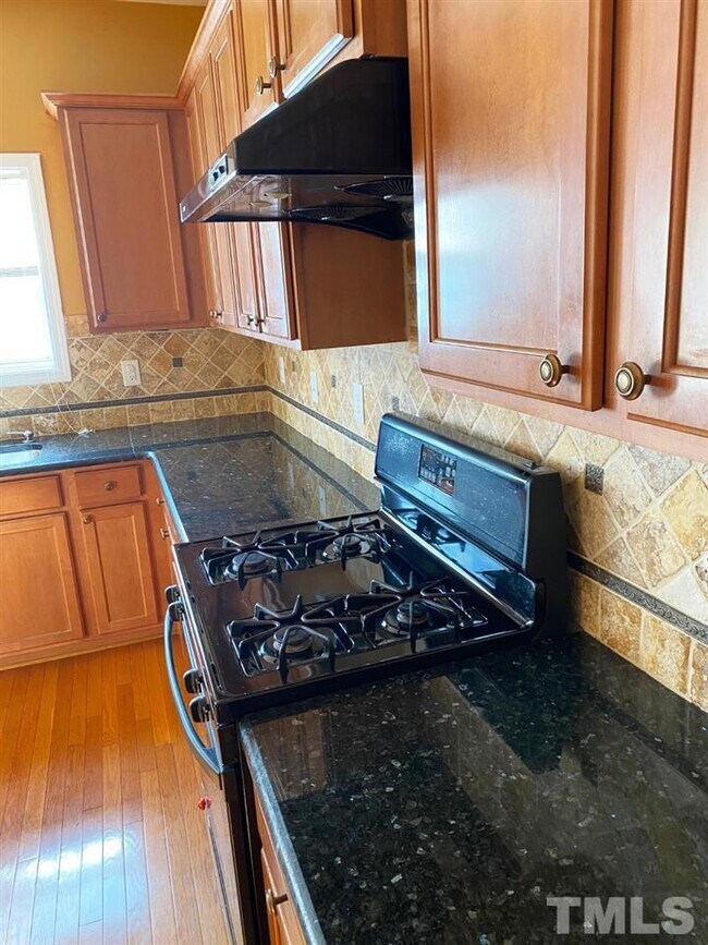 Foto del edificio - 311 Minton Valley Ln