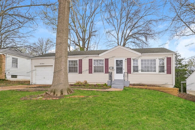 Photo - 1213 Addison Dr House