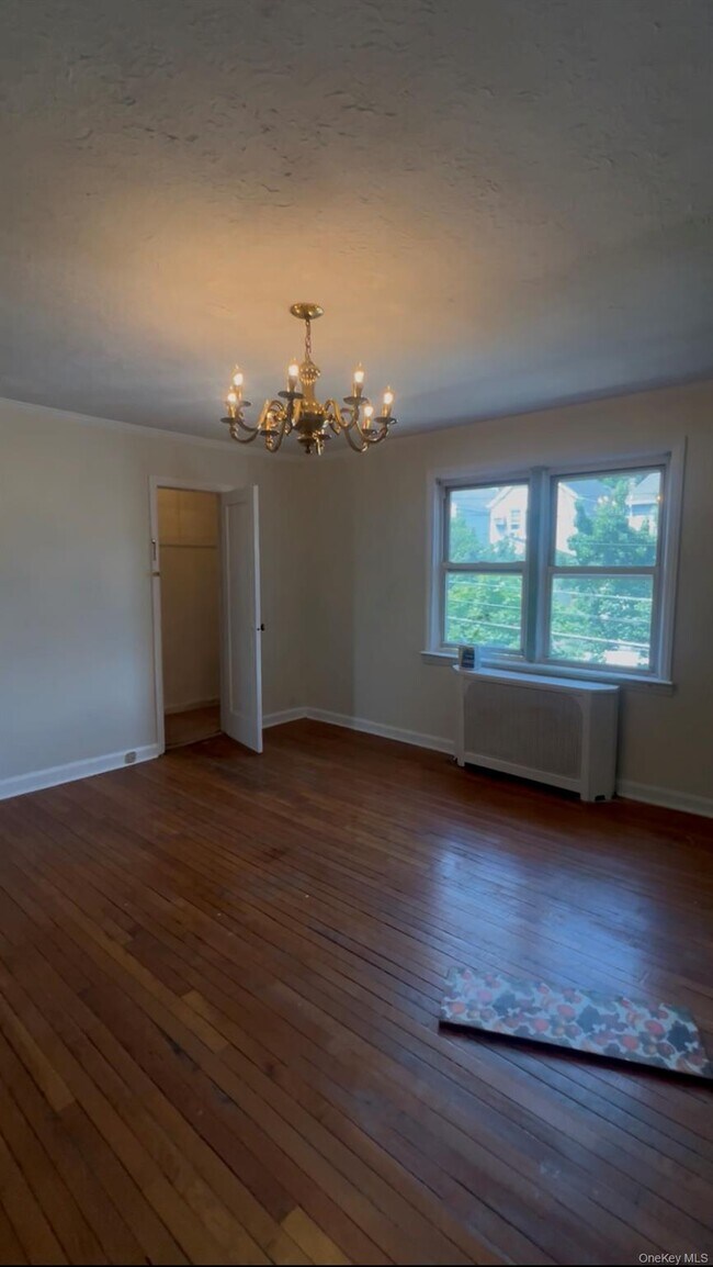 Foto del edificio - 48-01 58th Ln