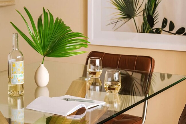 Foto del edificio - 925 Common St