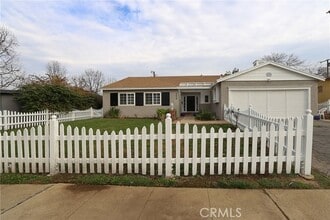 Building Photo - 5624 Graves Ave
