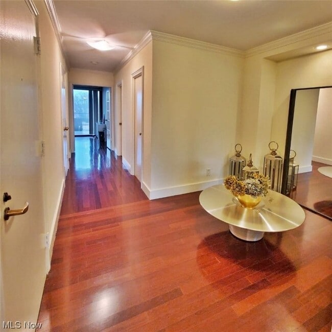 2 Bratenahl Pl Unit 4D, Cleveland, OH 44108 Condo for Rent in Cleveland, OH