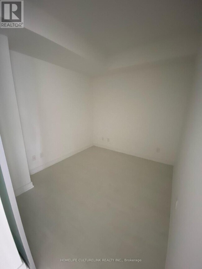 Building Photo - 19 Western Battery Rd