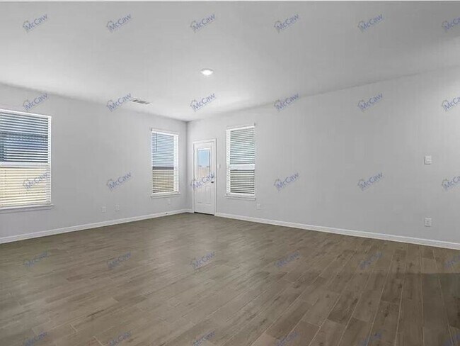 Foto del edificio - 5229 Boulder Valley Dr.