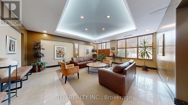 Photo du bâtiment - 850-850 Steeles Ave W
