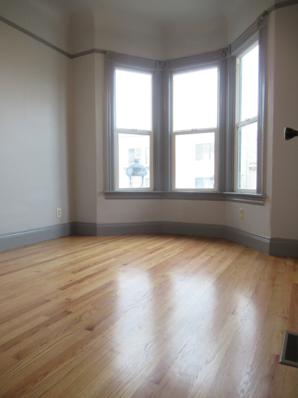 Building Photo - 2542 San Bruno Ave