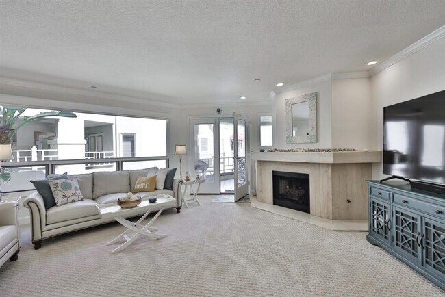 Building Photo - 1099 1st St