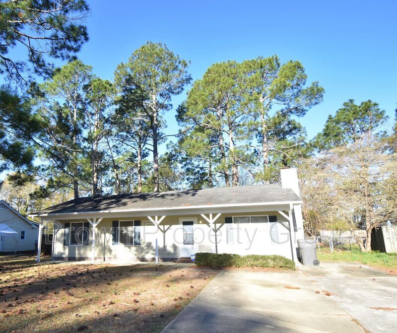 Primary Photo - 3708 Persimmon Rd