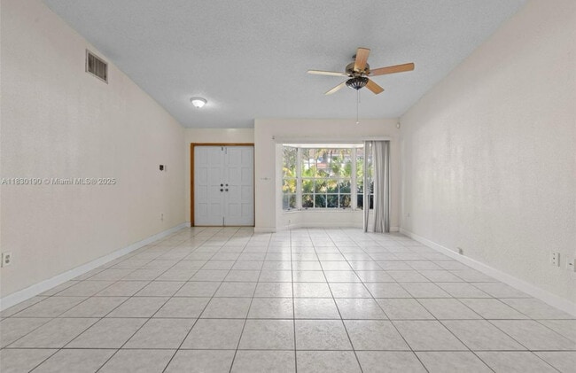 Foto del edificio - 9034 SW 163rd Terrace