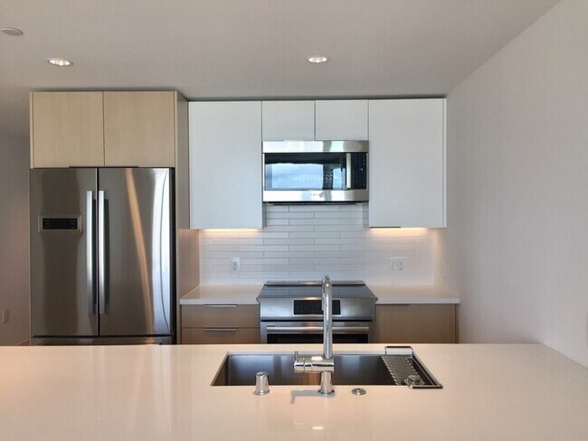 Foto del edificio - Kakaako: Ae'o - 2 Bed, 2 Bath Condo with 1...