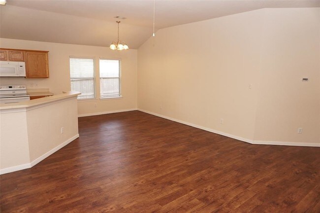 Building Photo - 256 Indian Falls S