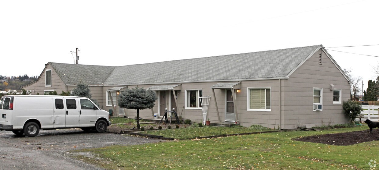Primary Photo - 6020 66th Ave E