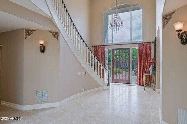 Foto del edificio - 6000 E Horseshoe Rd